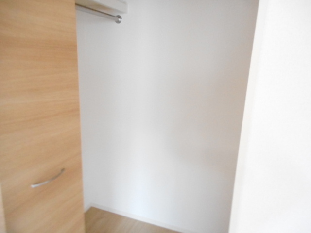 収納　ウォークインクローゼット