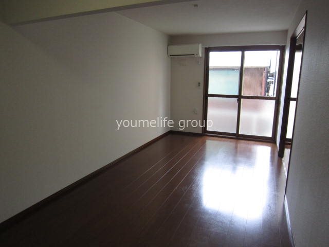 居室・リビング　同仕様