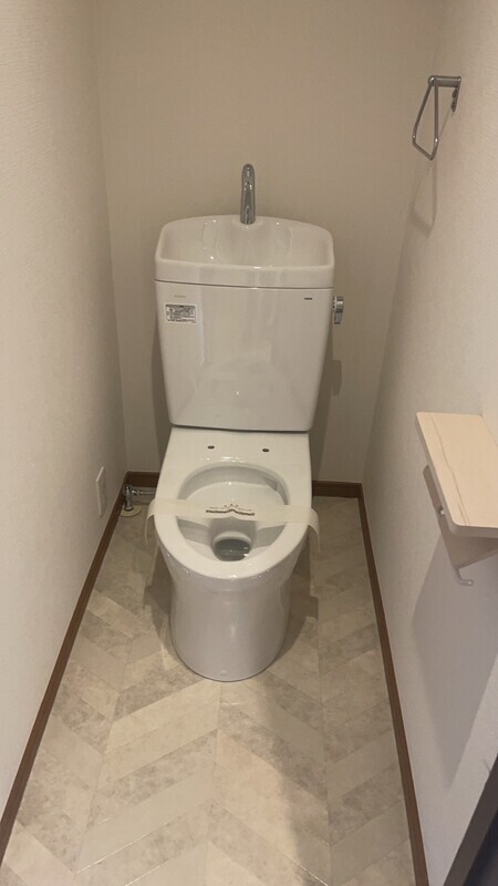 トイレ　落ち着いたトイレです