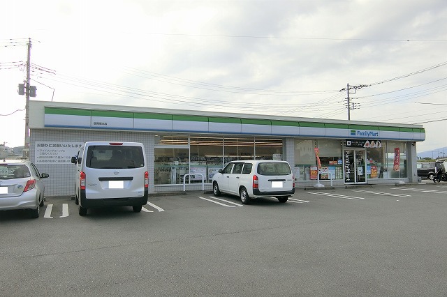 コンビニ　ファミリーマート函南塚本店（コンビニ）まで1985m
