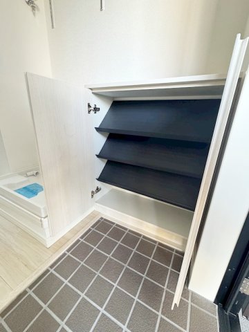収納　お荷物の多い方でも安心のクローゼット付き♪