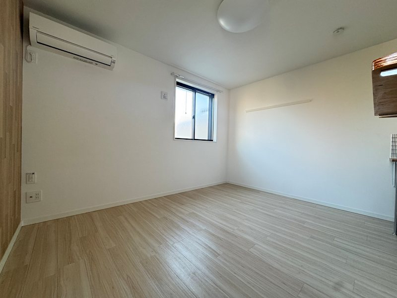 居室・リビング　開放感のあるゆったりとしたお部屋です♪