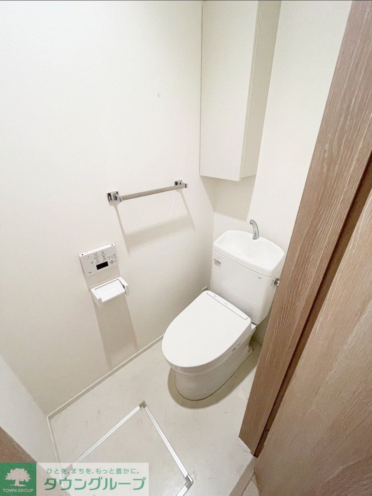 トイレ　トイレ