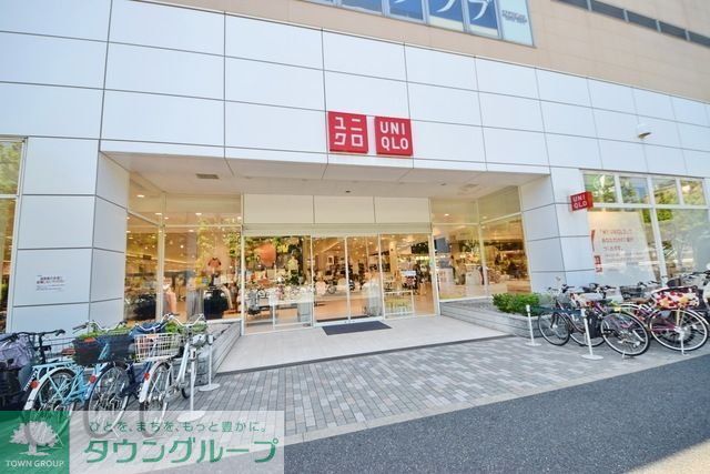 ショッピングセンター　ユニクロ（ショッピングセンター）まで837m