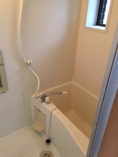 バス・シャワールーム　ゆったりバスルーム