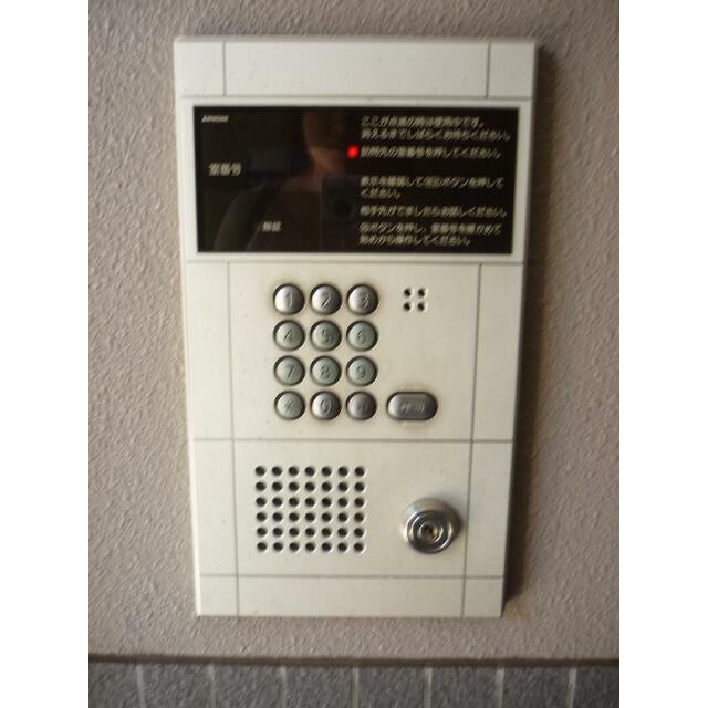 エントランス　オートロック
