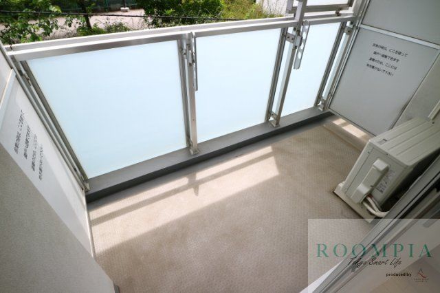 バルコニー　バルコニー