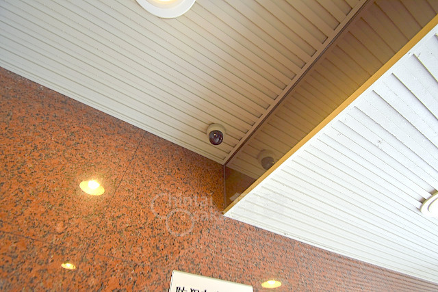 ロビー　防犯カメラ