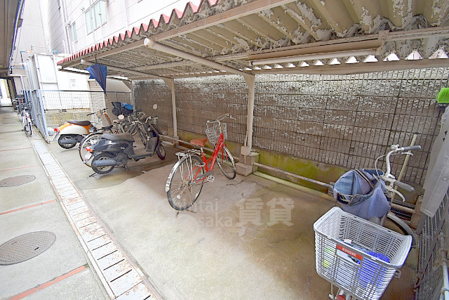 駐車場　駐輪場