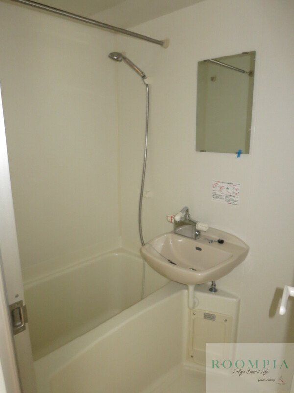 バス・シャワールーム　バス