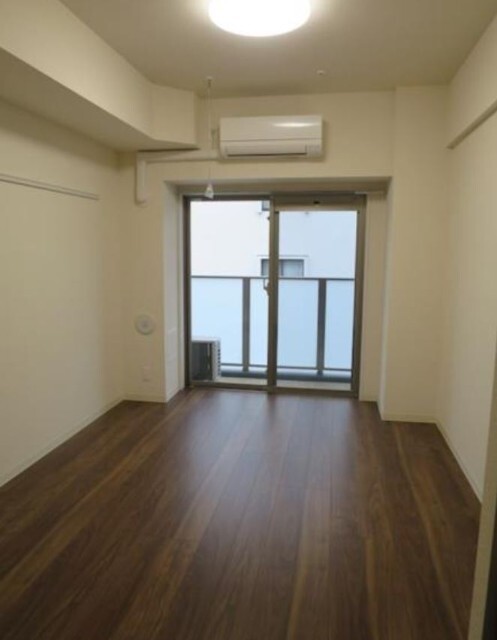 居室・リビング　※反転間取り参考写真