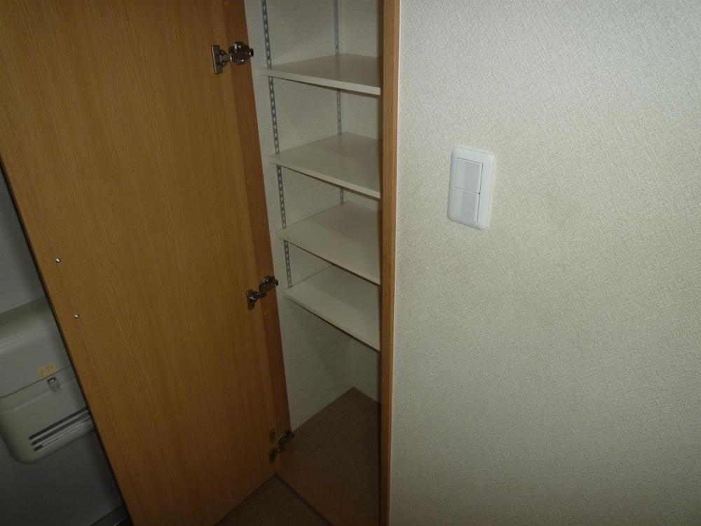 収納　同物件別室の画像です。