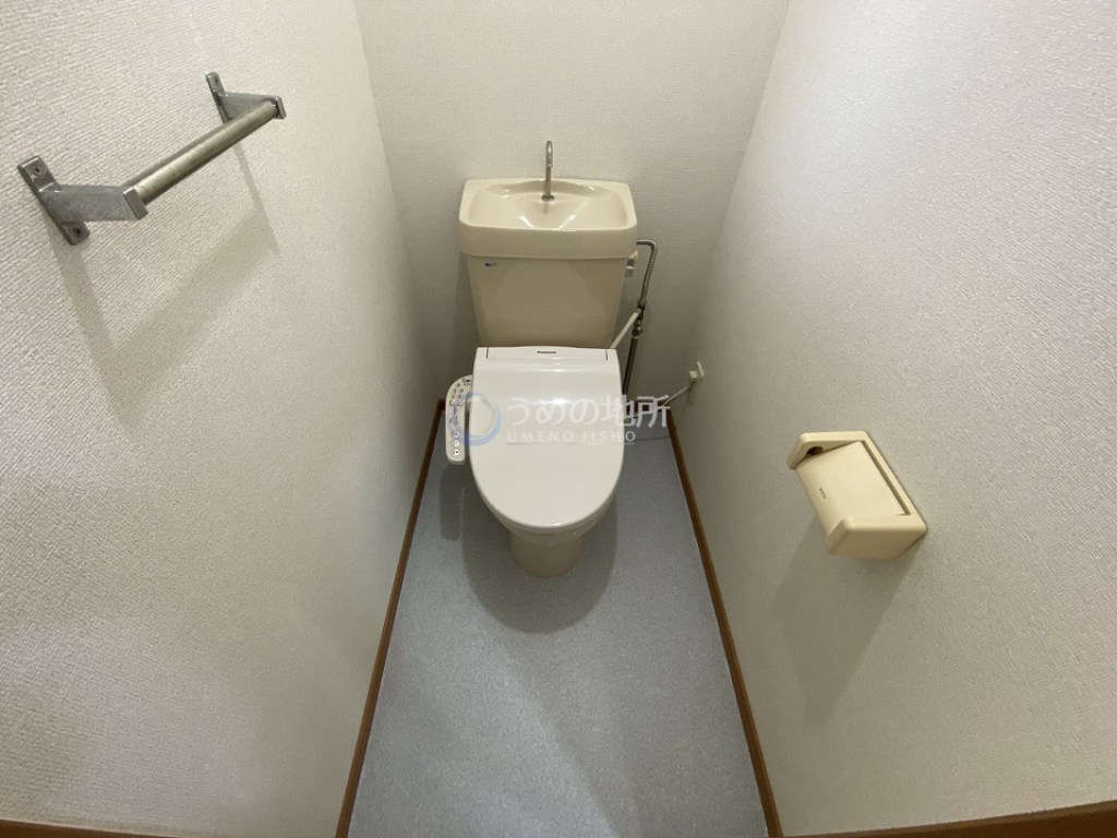 トイレ　トイレ