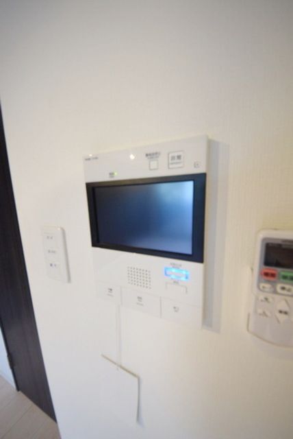 セキュリティ　★安心のモニタ付きインターホン★