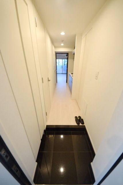 玄関　★広々とした玄関スペース★