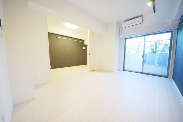 居室・リビング　★2020年5月築の新築物件★