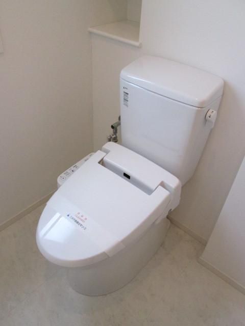 トイレ　トイレ