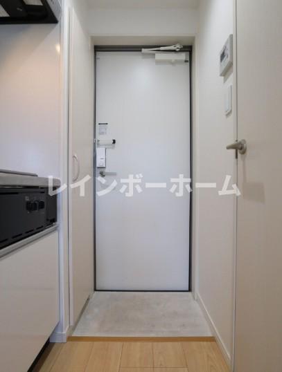 玄関　※別部屋参照写真となります。