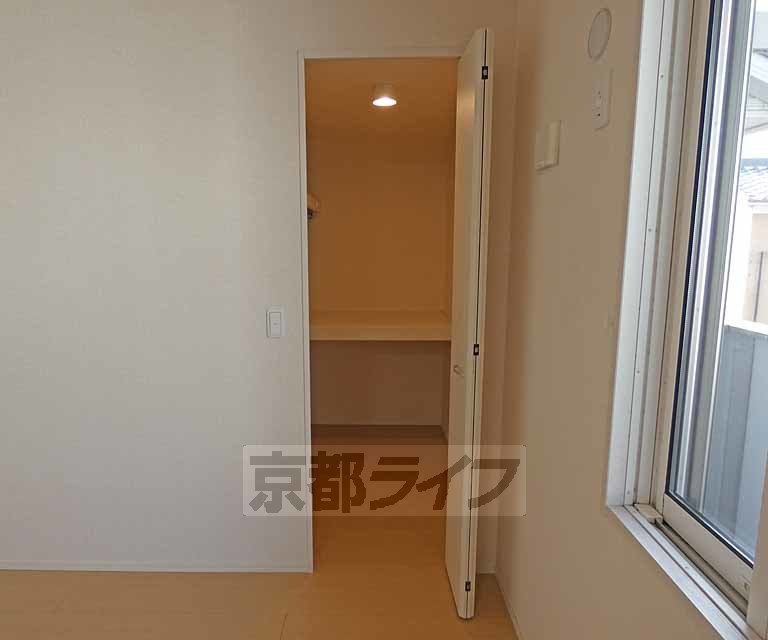 収納　ウォークインクローゼットです・