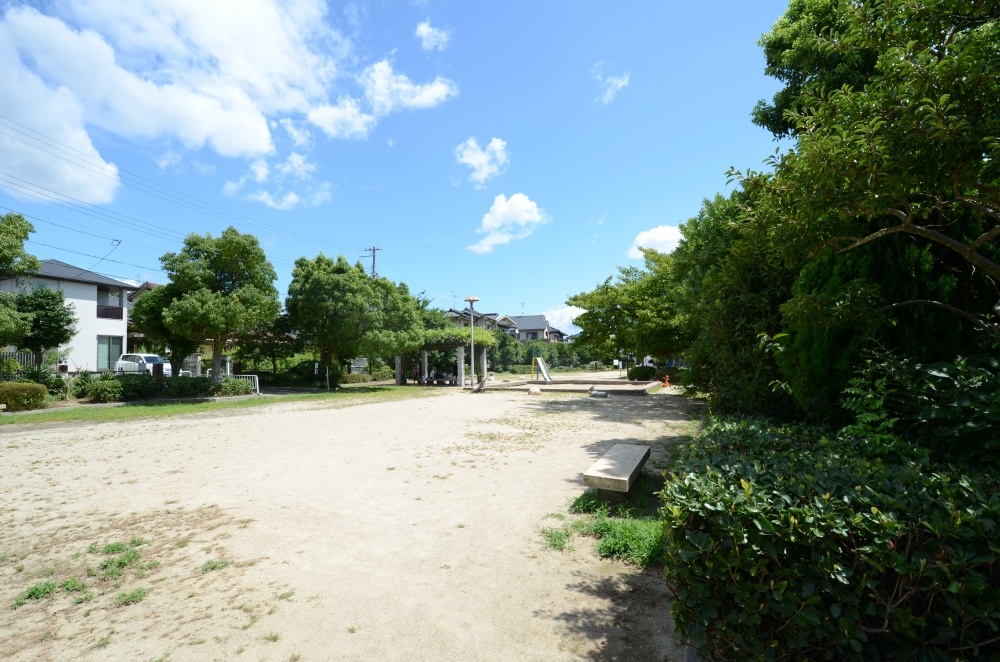 公園　御殿山公園（公園）まで325m