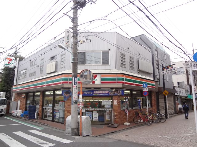 コンビニ　セブンイレブン 柴又駅前店（コンビニ）まで358m