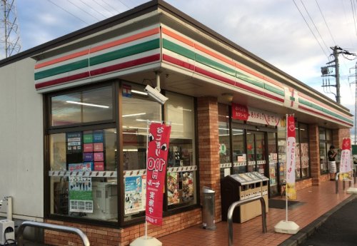 コンビニ　セブンイレブン 市原八幡石塚店（コンビニ）まで966m