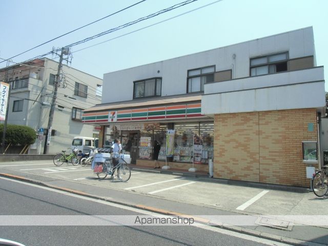 コンビニ　セブンイレブン（コンビニ）まで467m
