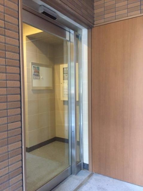 エントランス　オートロック