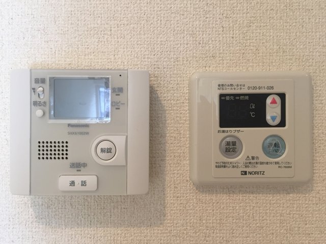 セキュリティ　モニター付インターホン
