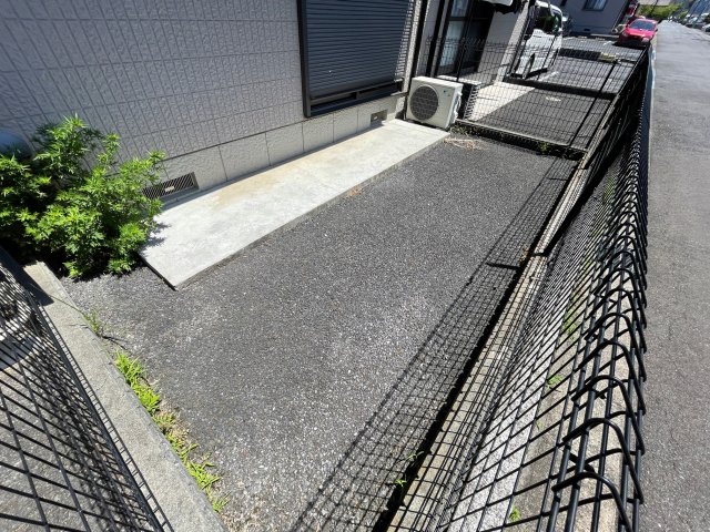 バルコニー　テラス
