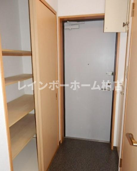玄関　きれいな玄関です