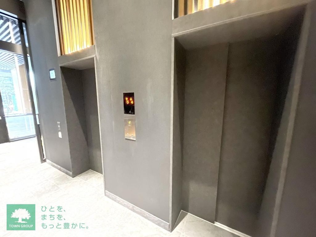 エントランス　タウンハウジングレジデンス事業部　恵比寿店・赤坂店までお問…