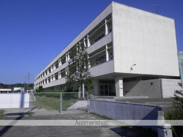 小学校　川辺西小学校（小学校）まで2100m