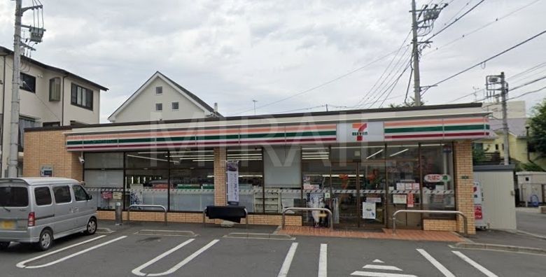 コンビニ　セブンイレブン相模原松が枝町店（コンビニ）まで240m