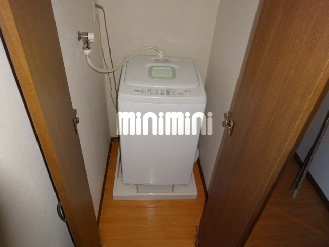 その他設備　洗濯機も付いてます！！