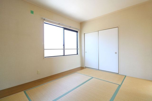 居室・リビング　※写真は同タイプ部屋