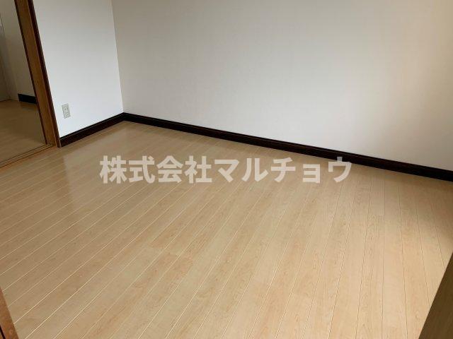 居室・リビング　個人の部屋や寝室として使える洋室です