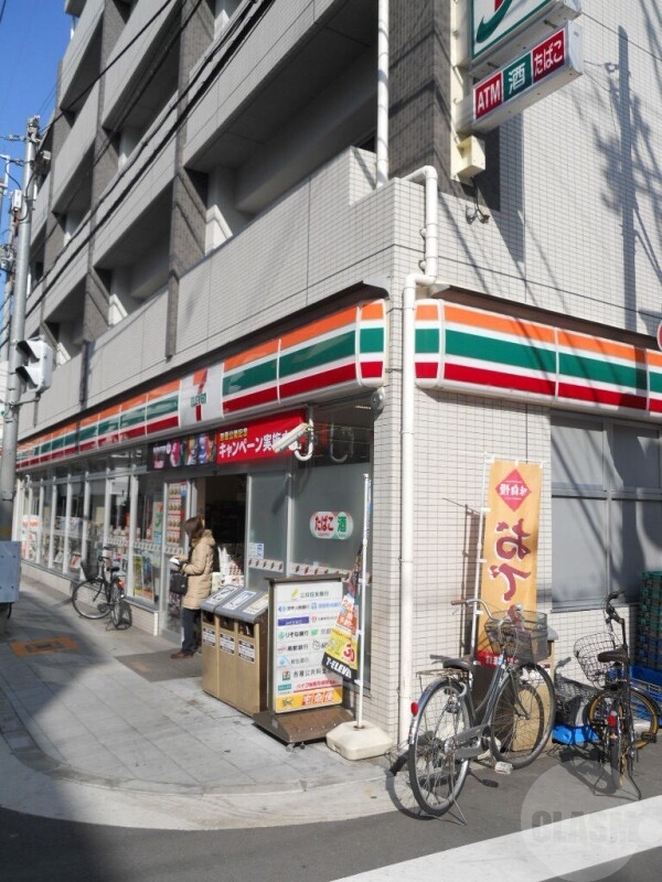 コンビニ　セブンイレブン大阪小松2丁目店（コンビニ）まで81m