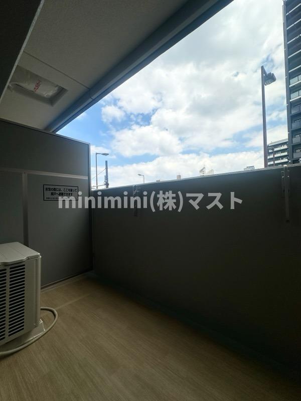 バルコニー