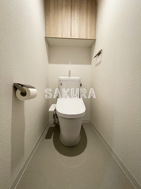 トイレ　嬉しい温水洗浄便座♪
