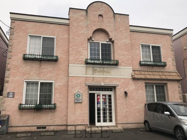 建物外観　外観正面