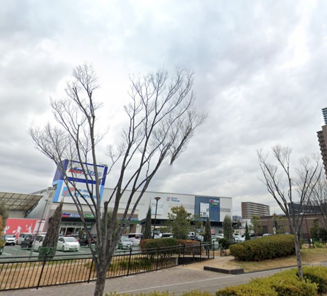 スーパー　万代久宝寺駅前店・好きなスーパーです^^（スーパー）まで808m