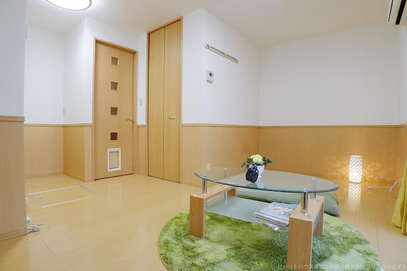 その他部屋・スペース　約８帖の洋室です