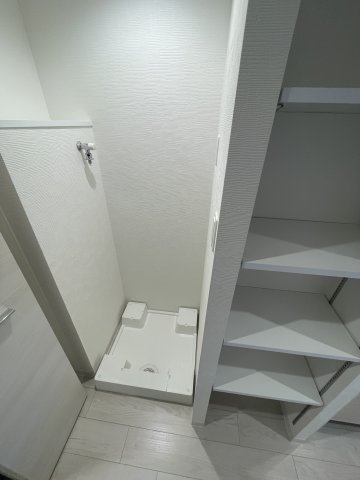 その他設備　室内洗濯機置き場です