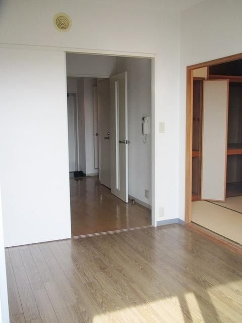 その他　★洋室5帖★