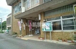 役所　佐世保市日宇支所（役所）まで556m