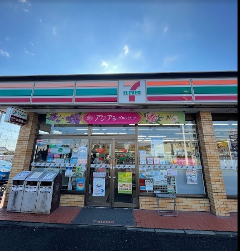 コンビニ　セブン－イレブン　遠州吉田町片岡店（コンビニ）まで457m