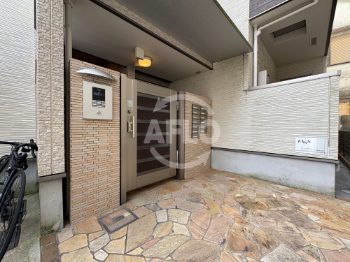 エントランス　フジパレス清水丘V番館　エントランス