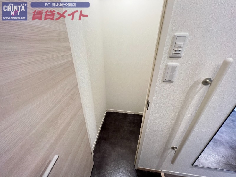 玄関　別部屋画像参考