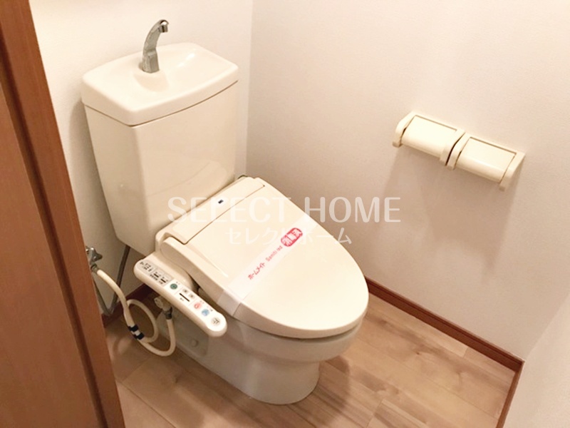 トイレ　コンパクトで使いやすいトイレです